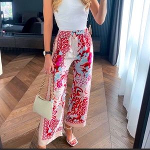 Final reduction! NWT Zara patchwork printed pants